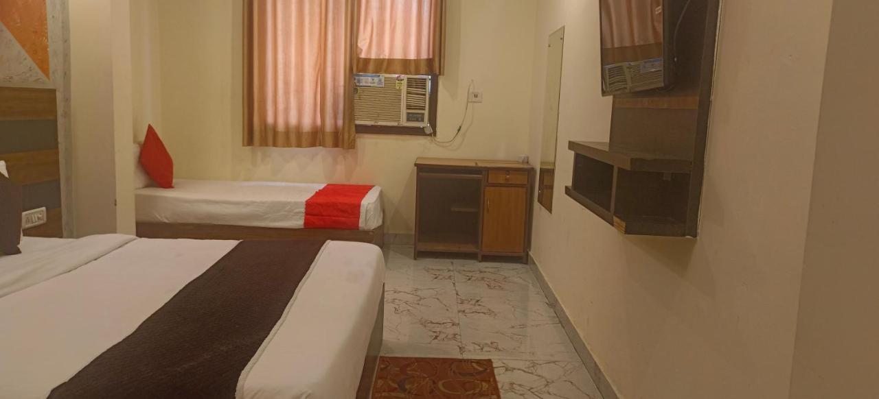 Airport Hotel Prince Palace By Byobhotels Nova Deli Exterior foto